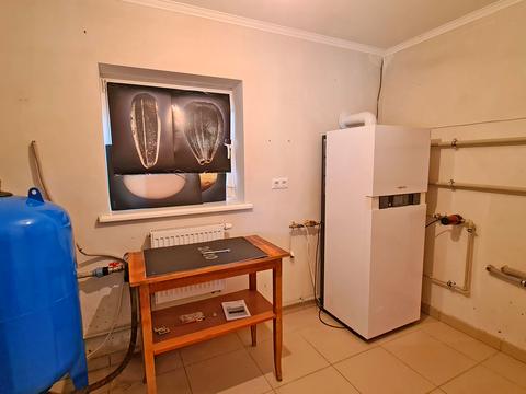 будинок за адресою с. Погреби, Яблунева