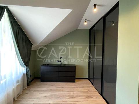 будинок за адресою смт. Козин, Київська вул.