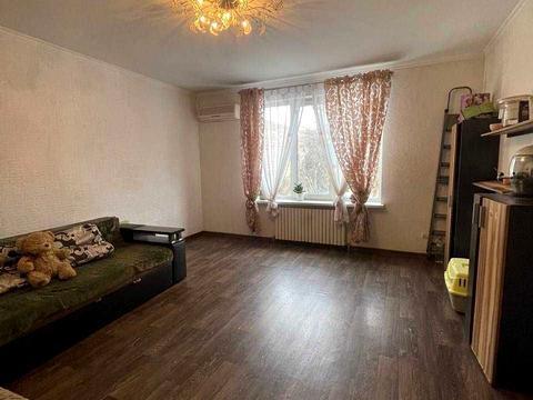 будинок за адресою Олексія Вадатурського вул. (Маршала Малиновського)