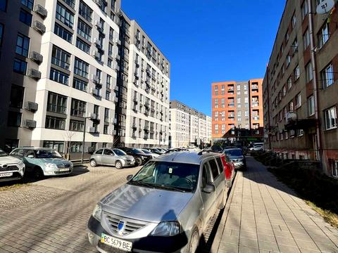 комерційна за адресою Зелена вул., 206
