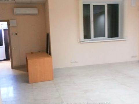 комерційна за адресою Львів, Стрийська вул., 144