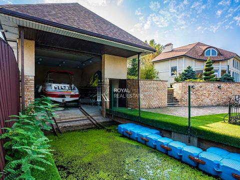 дом по адресу с. Вишенки, Садовая ул., 3