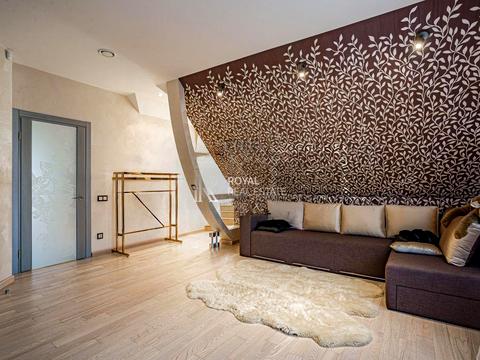 дом по адресу с. Вишенки, Садовая ул., 3