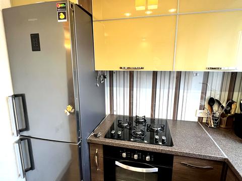 квартира за адресою Сталеварів вул., 28-А