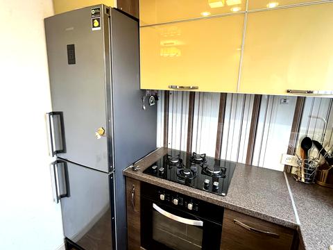 квартира за адресою Сталеварів вул., 28-А