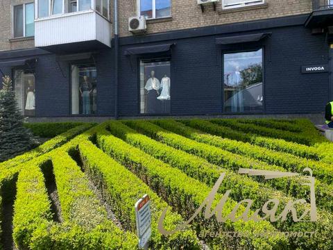 комерційна за адресою Кловський узвіз (Кловський), 6