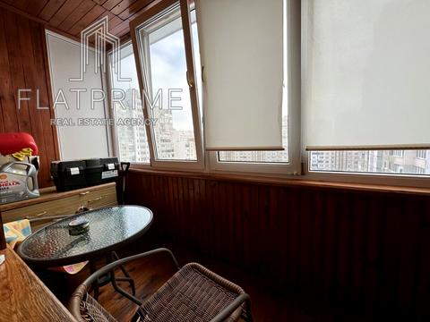 квартира за адресою Лариси Руденко вул., 7