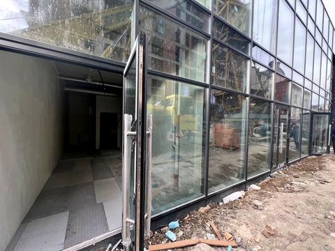 комерційна за адресою Південний бульв., 40