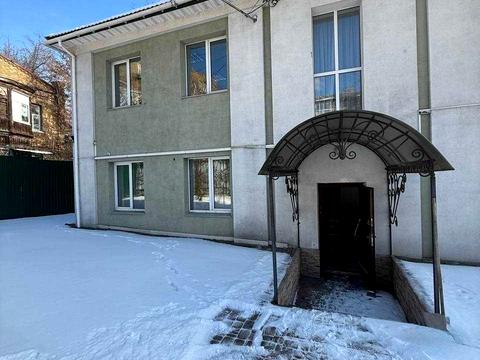 комерційна за адресою Якубенківська вул. (Тропініна), 4б