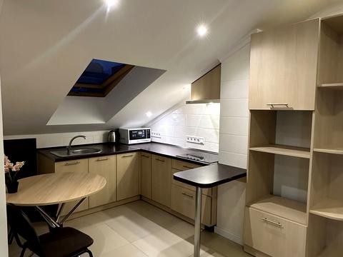 квартира за адресою Успішна вул., 28