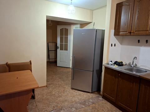 квартира за адресою Героїв України просп. (Героїв Сталінграду), 4-Б