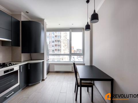 квартира за адресою Практична вул., 2