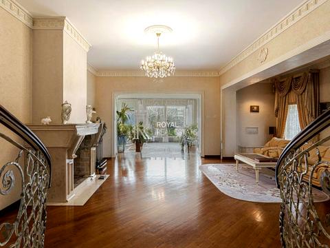 дом по адресу с. Вита-почтовая, Богдана Хмельницкого ул.