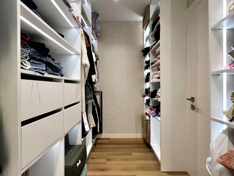 квартира по адресу Жасминовая ул., 11