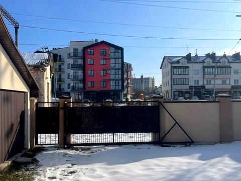 будинок за адресою Незалежності України вул.