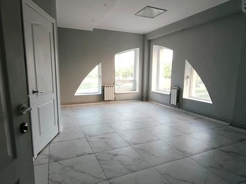 комерційна за адресою Харківська вул., 38