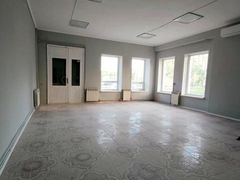 комерційна за адресою Харківська вул., 38