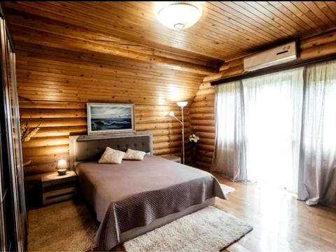 будинок за адресою Івана Франка вул.