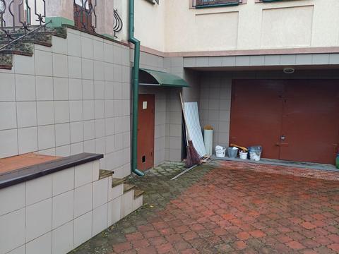 будинок за адресою Василя Максютова вул., 12