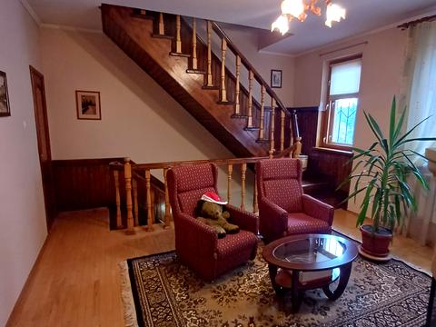 будинок за адресою Василя Максютова вул., 12