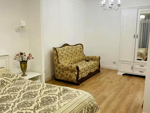 квартира за адресою Залізнична вул., 9