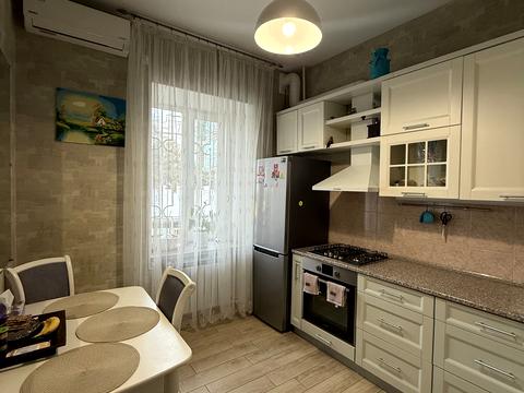 квартира по адресу Барятинский пер. (Нахимова), 8