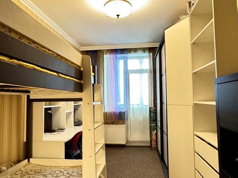 квартира за адресою Академіка Андрія Сахарова вул., 82