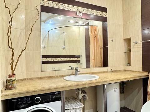 квартира за адресою Академіка Андрія Сахарова вул., 82