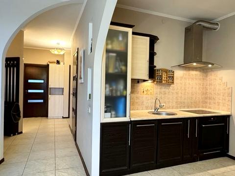 квартира за адресою Академіка Андрія Сахарова вул., 82