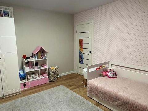 квартира за адресою Михайла Лушпи просп., 2/1