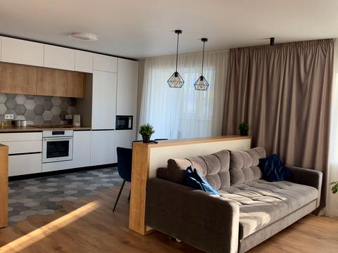 квартира за адресою Михайла Лушпи просп., 2/1