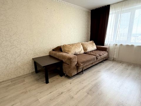 квартира за адресою Райдужна вул., 9