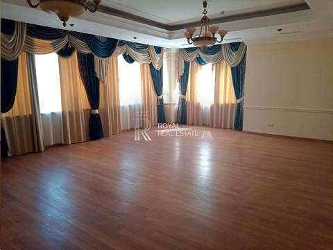 комерційна за адресою Київ, Лєскова вул., 9