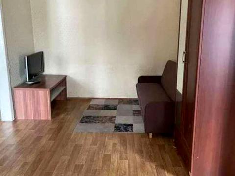 квартира за адресою Миколи Василенка вул., 8-Б