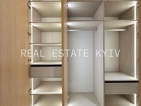 квартира за адресою Андрія Верхогляда вул. (Михайла Драгомирова), 19-Б