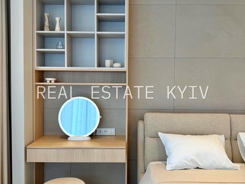 квартира за адресою Андрія Верхогляда вул. (Михайла Драгомирова), 19-Б