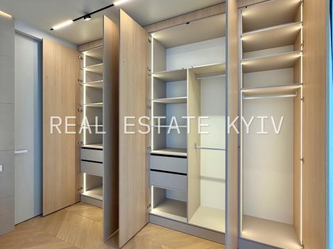 квартира за адресою Андрія Верхогляда вул. (Михайла Драгомирова), 19-Б