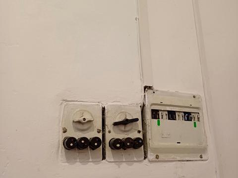 комерційна за адресою Драганчука вул., 9