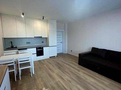 квартира за адресою Павла Чубинського вул., 15