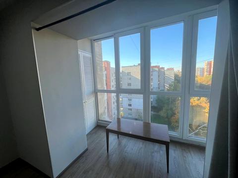 квартира за адресою Львів, Гетьмана Івана Мазепи вул. (Топольна), 10