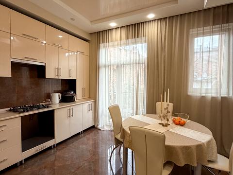 квартира за адресою Михайла Лучкая вул., 18