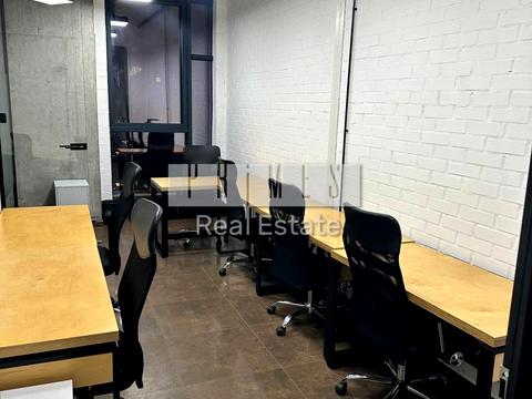 комерційна за адресою Кирилівська вул. (Фрунзе), 15/1