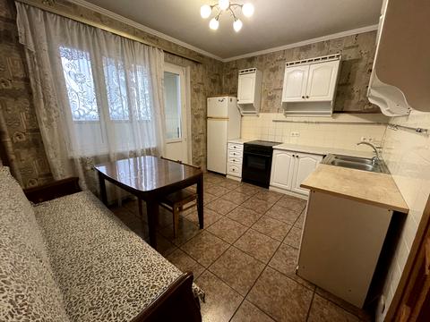 квартира по адресу Миколы Бажана просп., 36