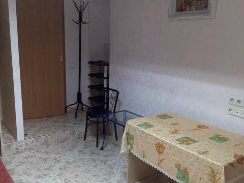 комерційна за адресою Петра Калнишевського просп. (Косіора), 48