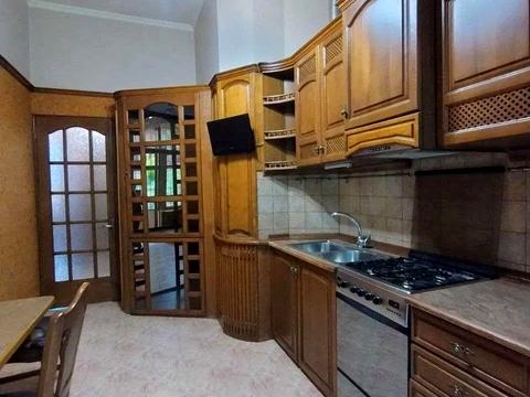 квартира за адресою Івана Франка вул., 9