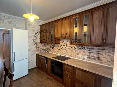 квартира по адресу Феодосийская ул., 1-А