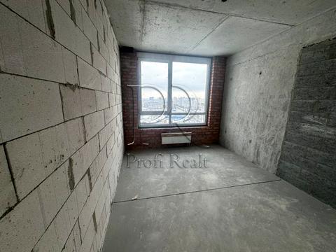 квартира за адресою Причальна вул., 14