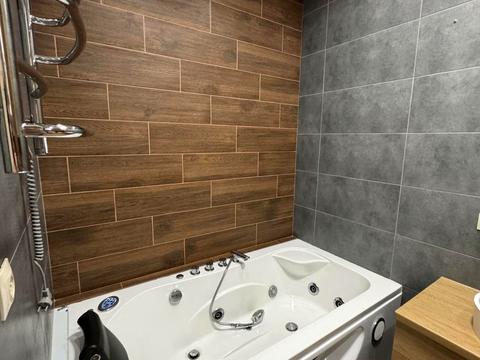 квартира за адресою Миру просп., 1-Б