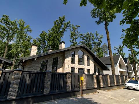 дом по адресу Буча, Евгения Коновальца ул., 49