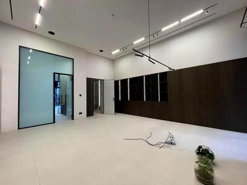 коммерческая по адресу Михаила Максимовича ул. (Трутенко Онуфрия), 24